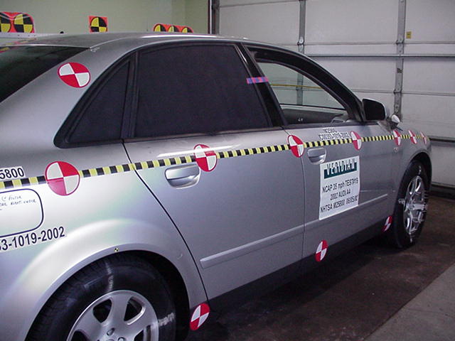 2002 AUDI A4 crash image 16
