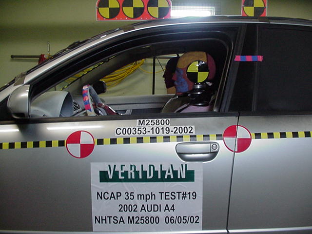 2002 AUDI A4 crash image 19