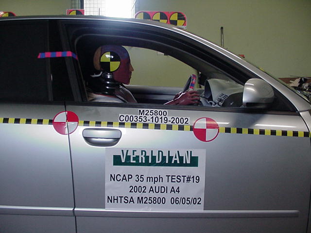2002 AUDI A4 crash image 20