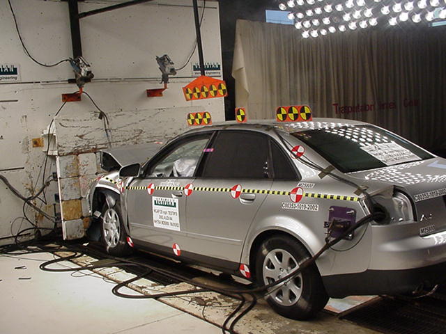 2002 AUDI A4 crash image 22