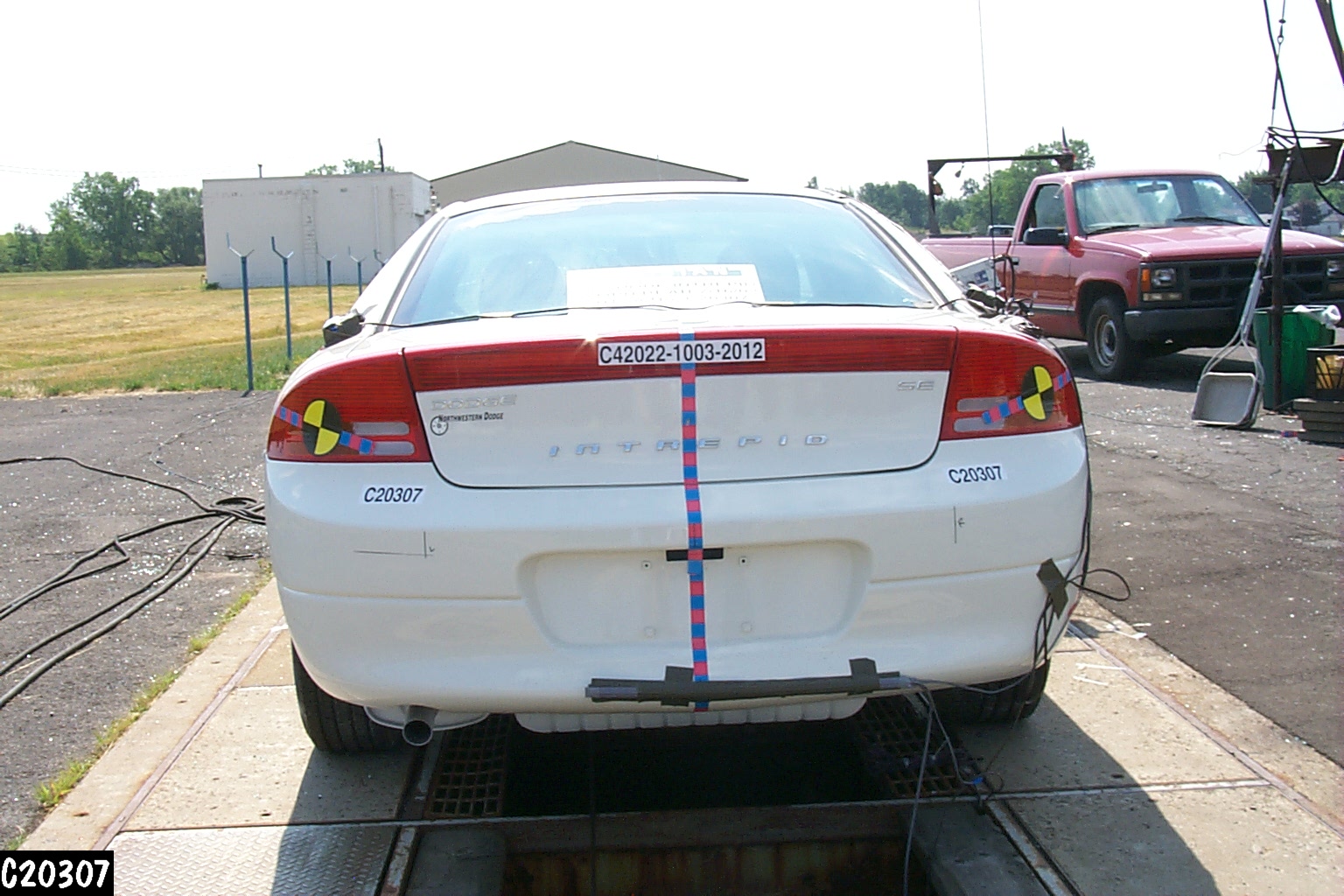 2002 DODGE INTREPID crash image 21