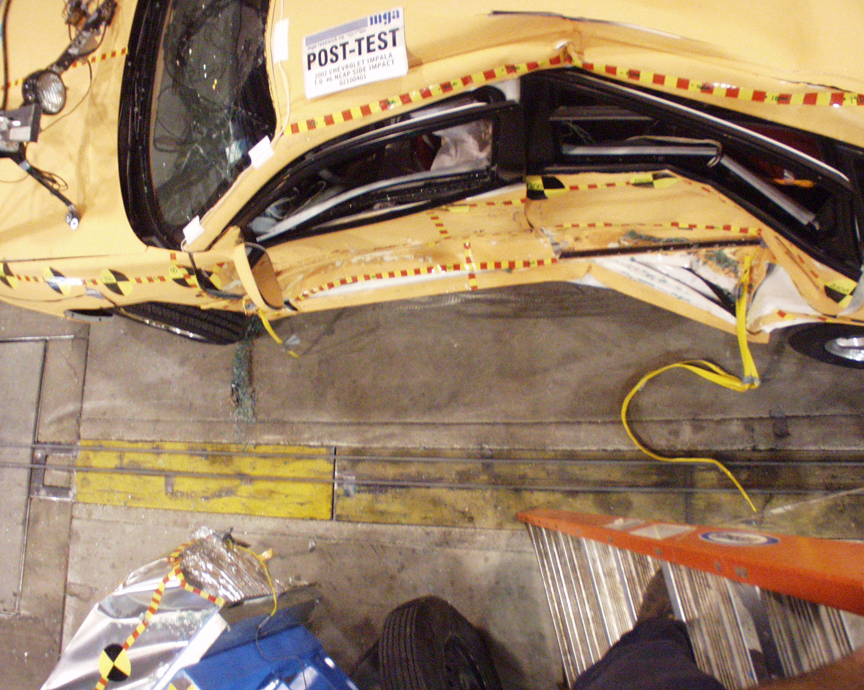 2002 CHEVROLET IMPALA crash image 12