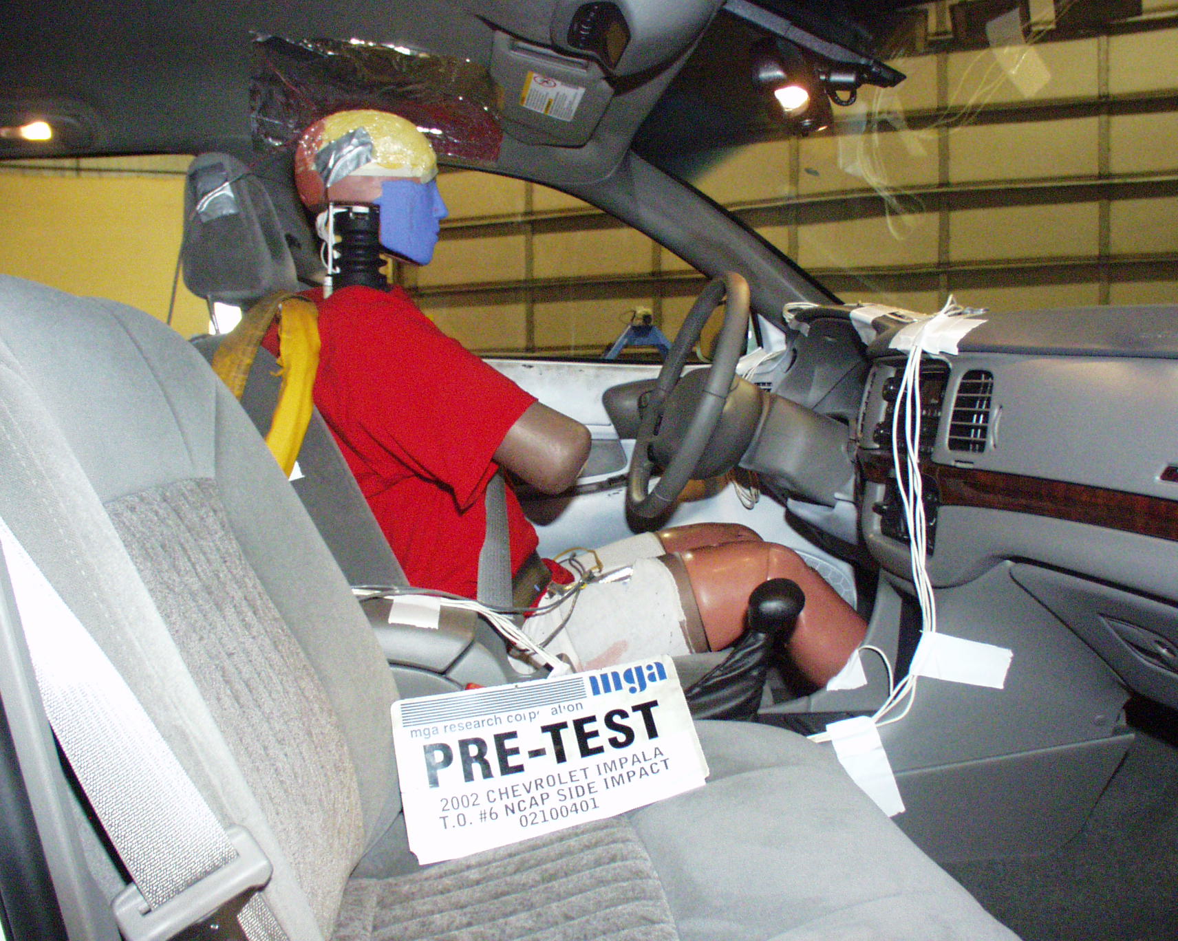 2002 CHEVROLET IMPALA crash image 24