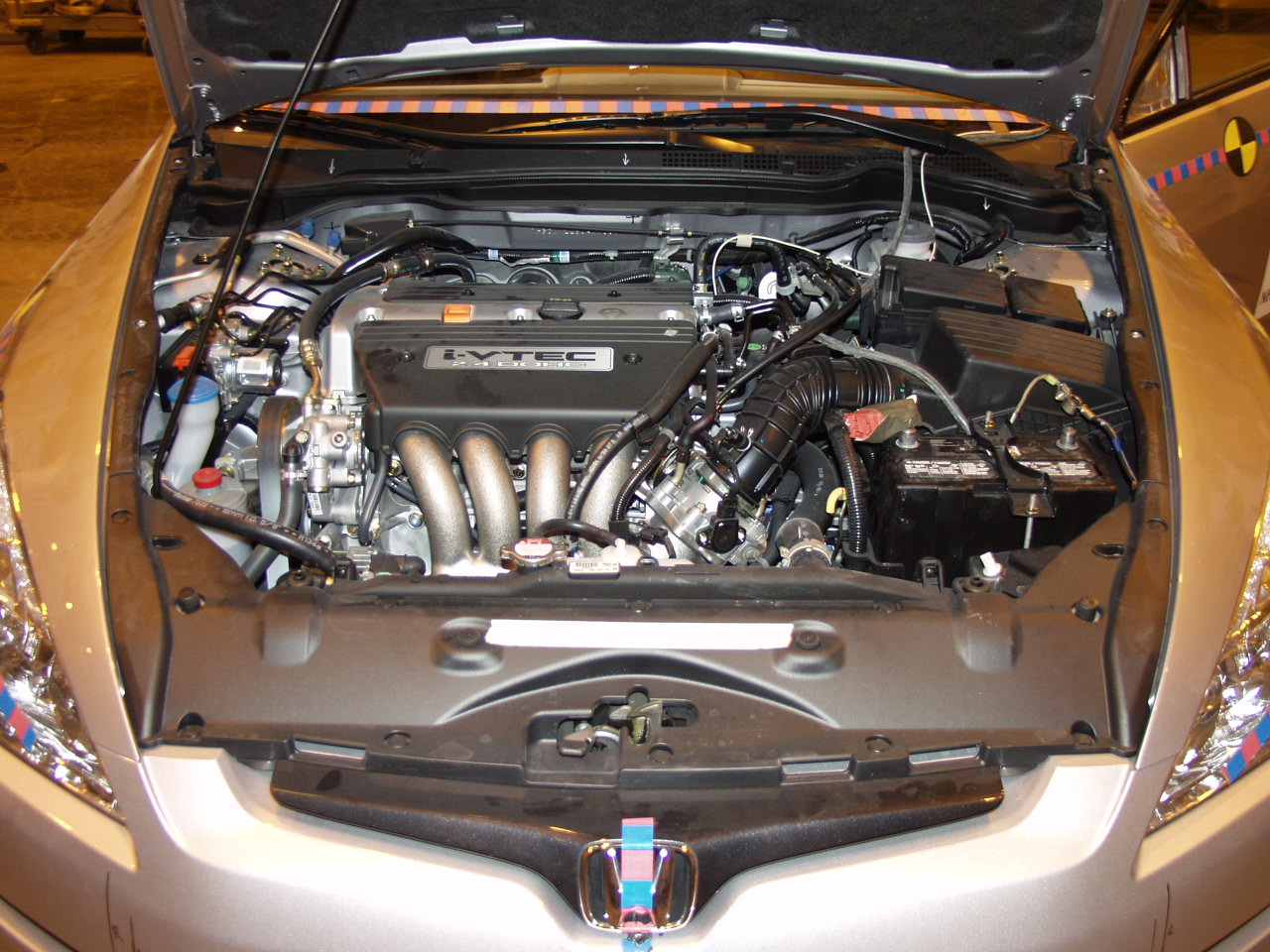 2003 HONDA ACCORD crash image 23