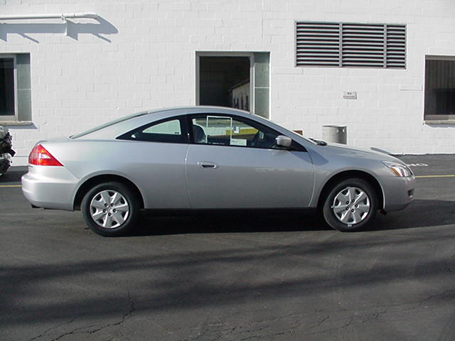 2003 HONDA ACCORD crash image 7