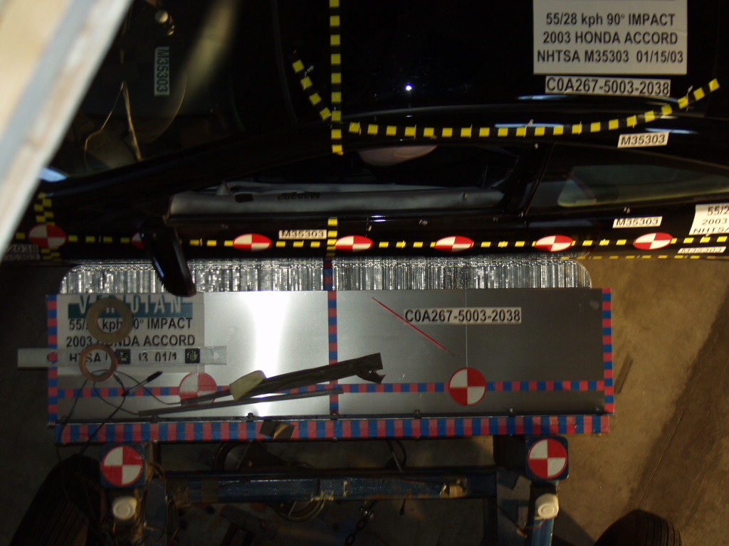2003 HONDA ACCORD crash image 9
