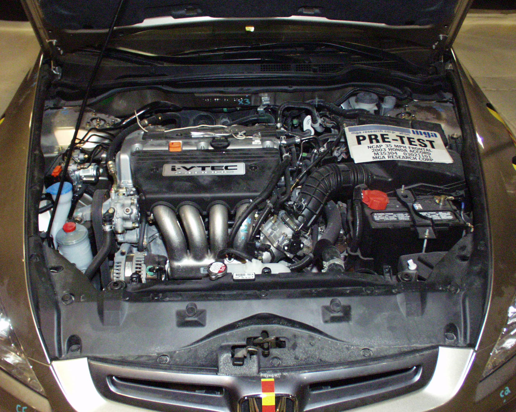 2003 HONDA ACCORD crash image 20