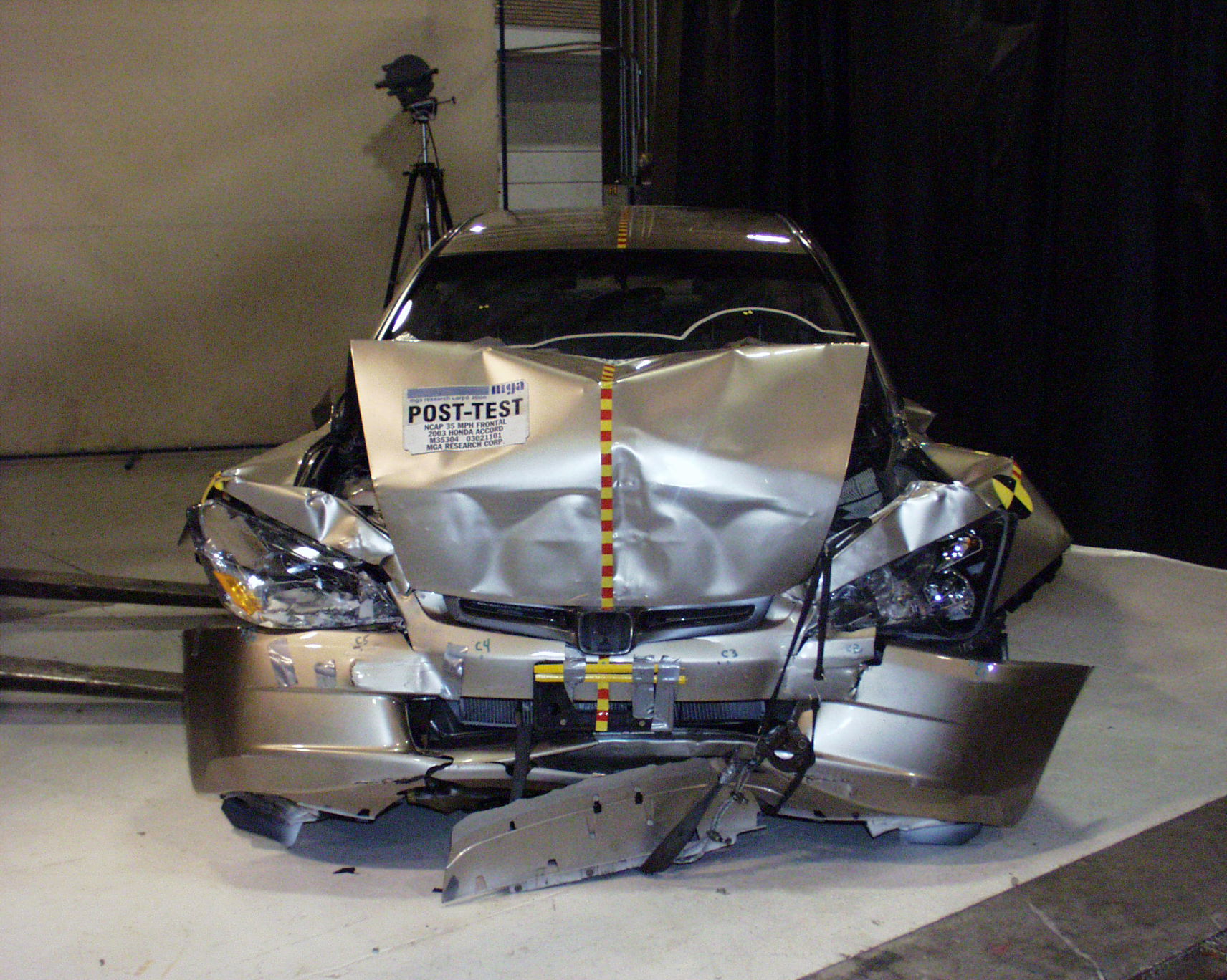 2003 HONDA ACCORD crash image 7