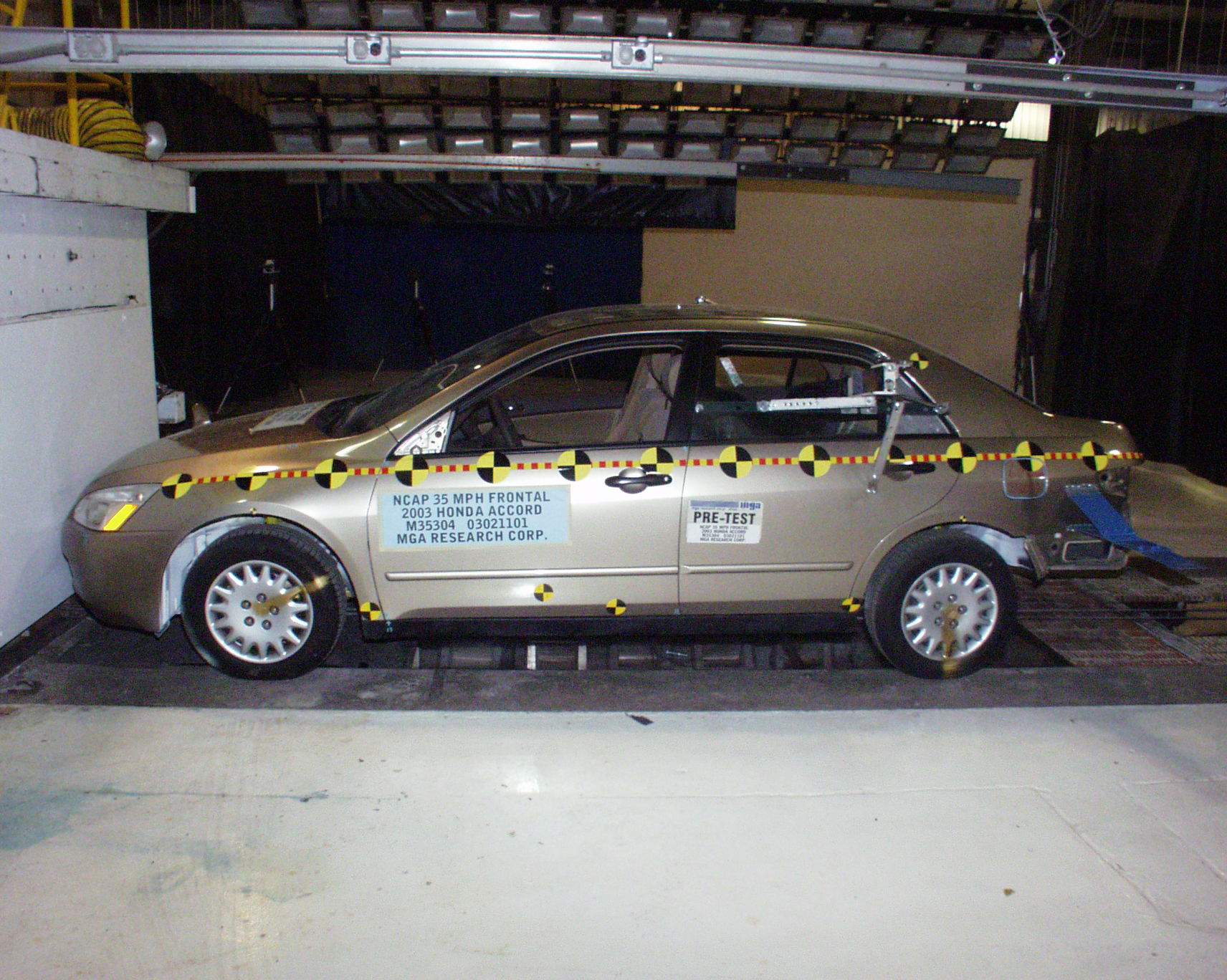2003 HONDA ACCORD crash image 8