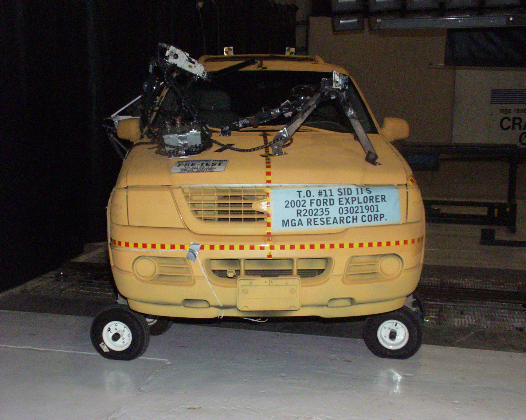 2002 FORD EXPLORER crash image