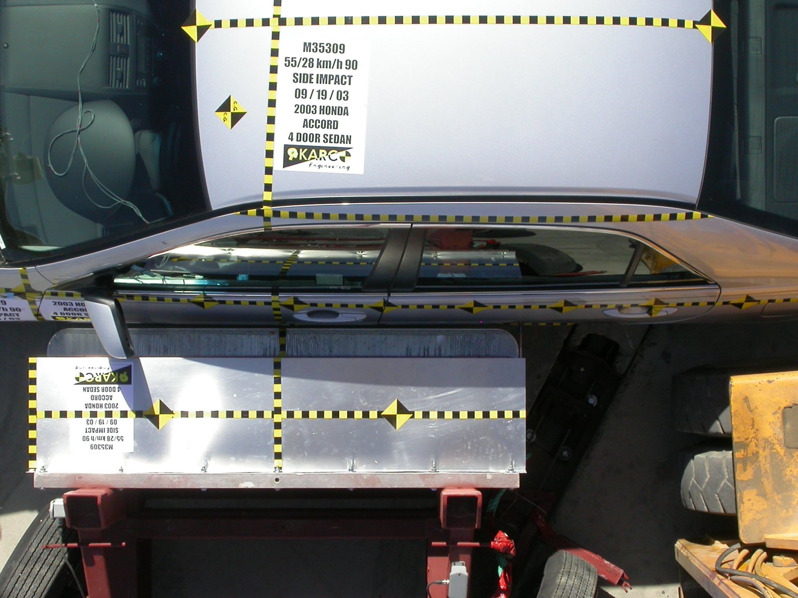 2003 HONDA ACCORD crash image 17
