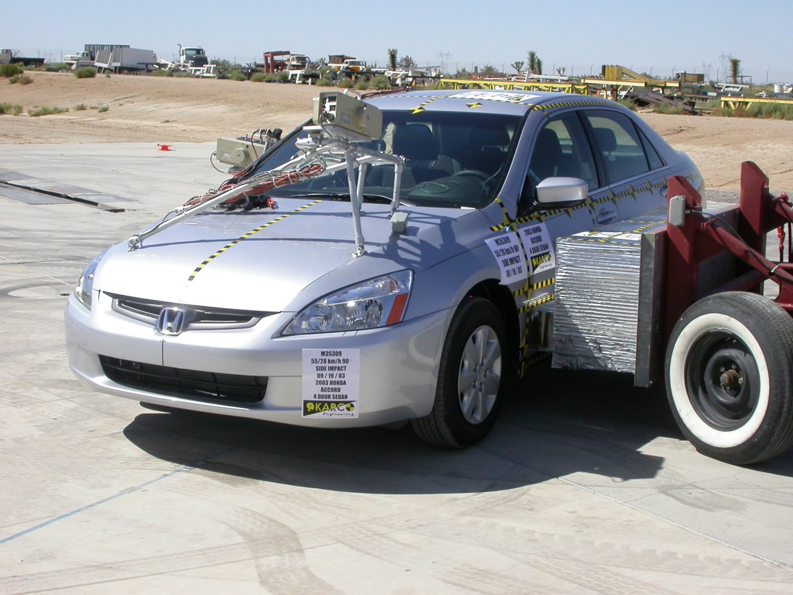 2003 HONDA ACCORD crash image 7