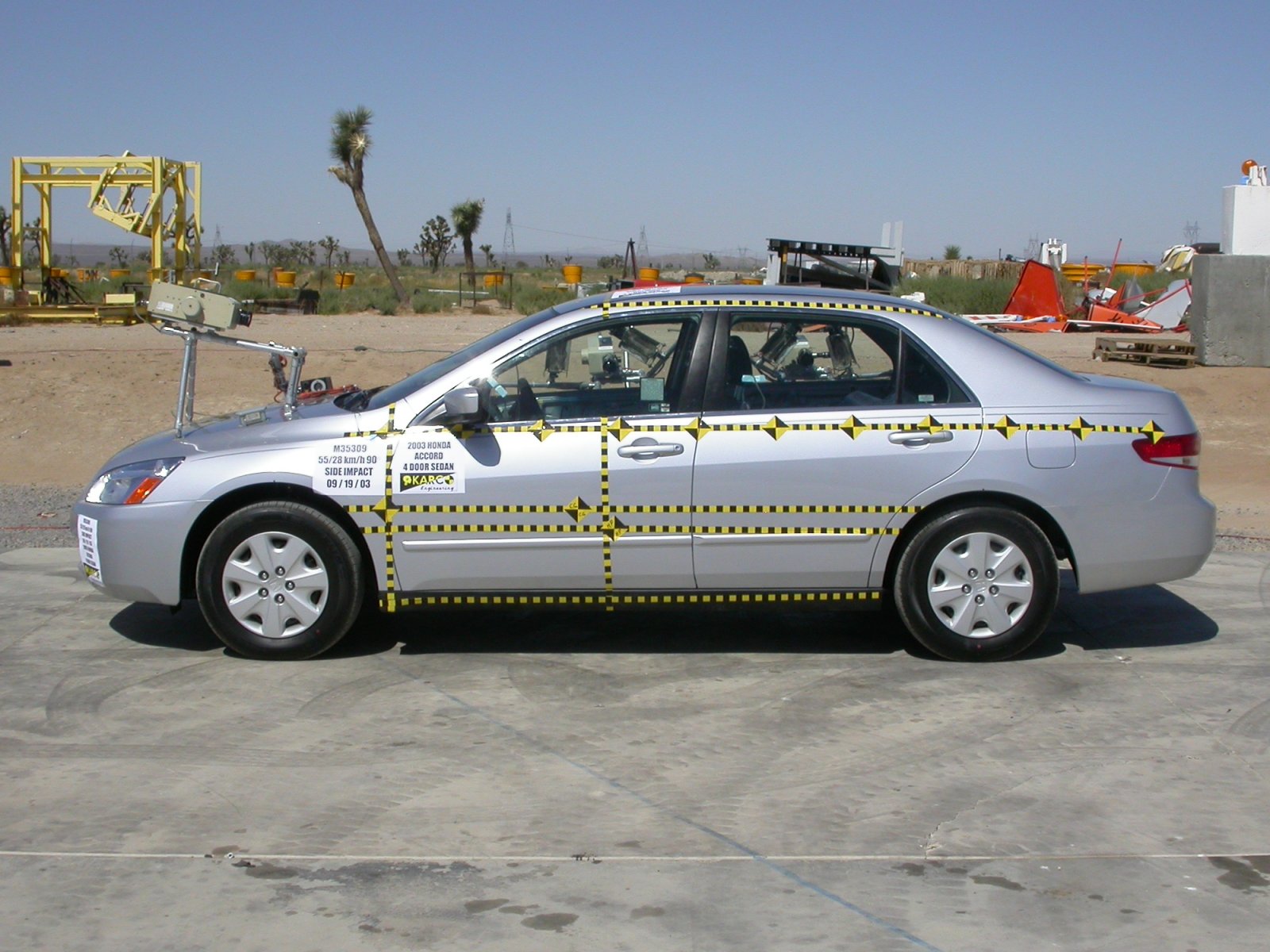 2003 HONDA ACCORD crash image 9