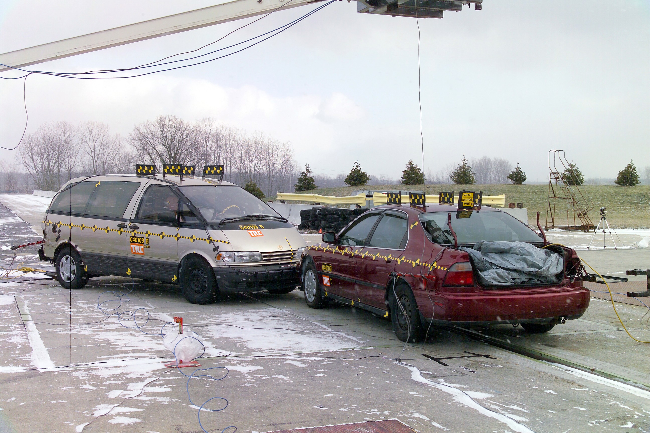 1997 HONDA ACCORD crash image 12