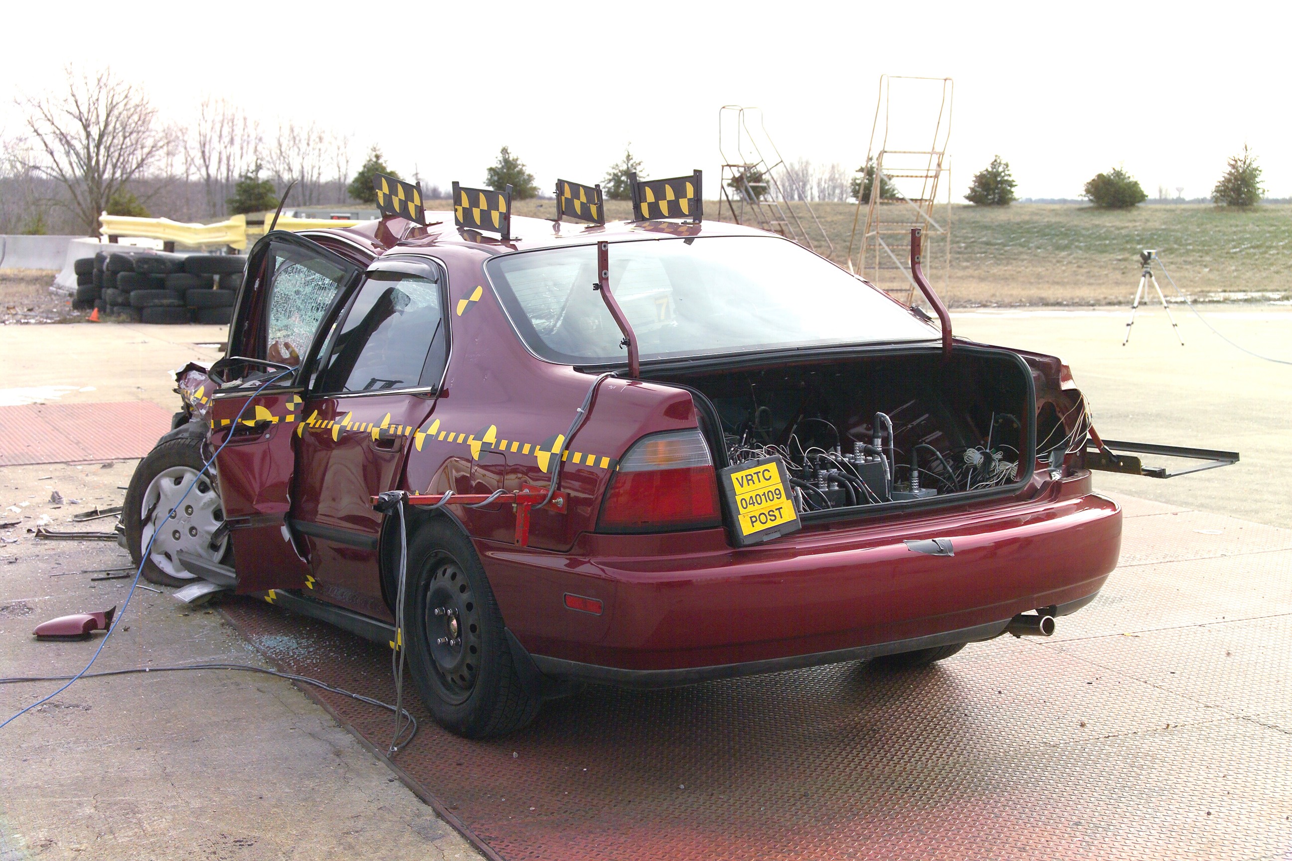 1997 HONDA ACCORD crash image 13