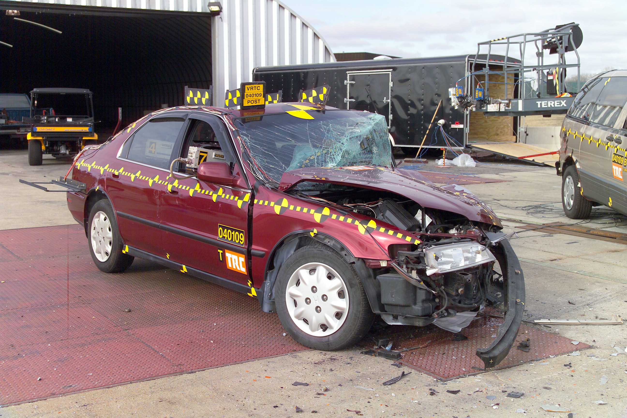 1997 HONDA ACCORD crash image 21