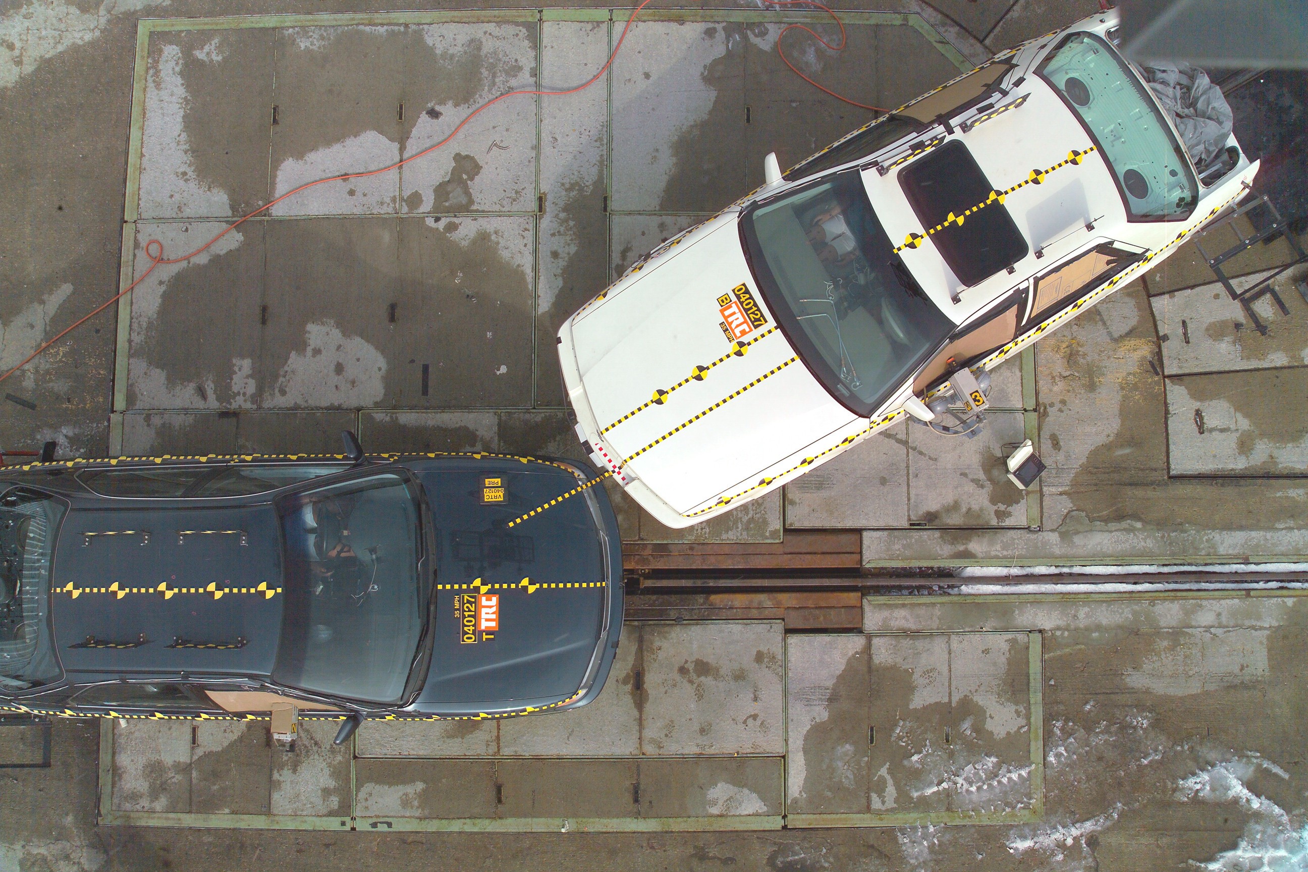 1997 CADILLAC SEVILLE crash image