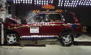 2004 VOLKSWAGEN TOUAREG crash image