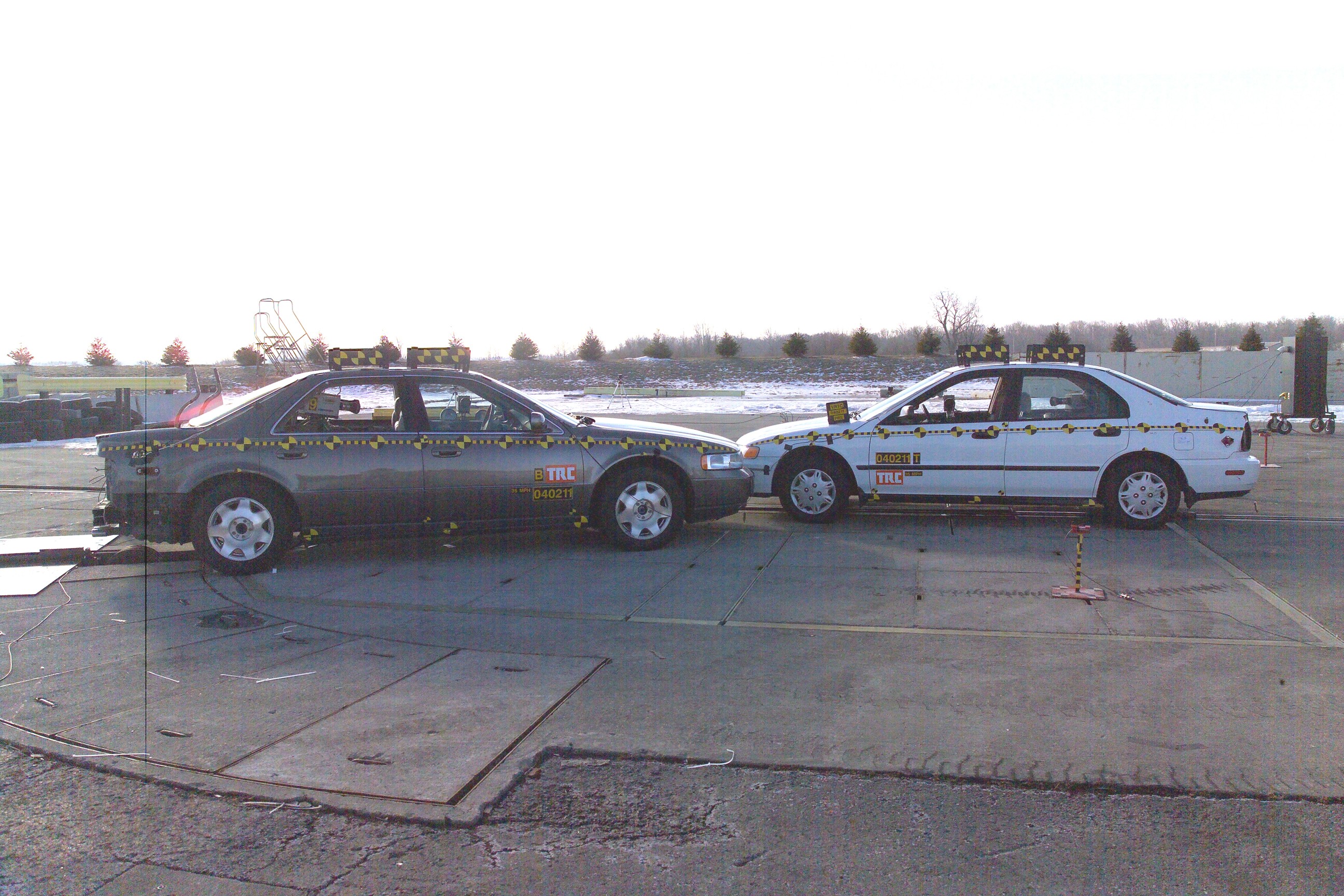 2000 CADILLAC SEVILLE crash image