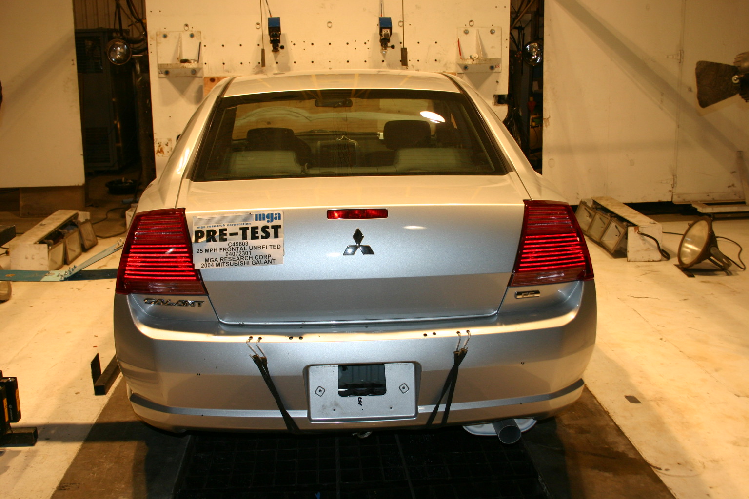 2004 MITSUBISHI GALANT crash image 13