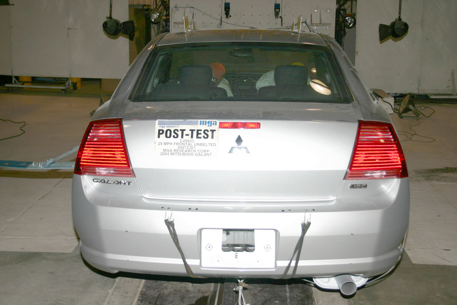 2004 MITSUBISHI GALANT crash image 14