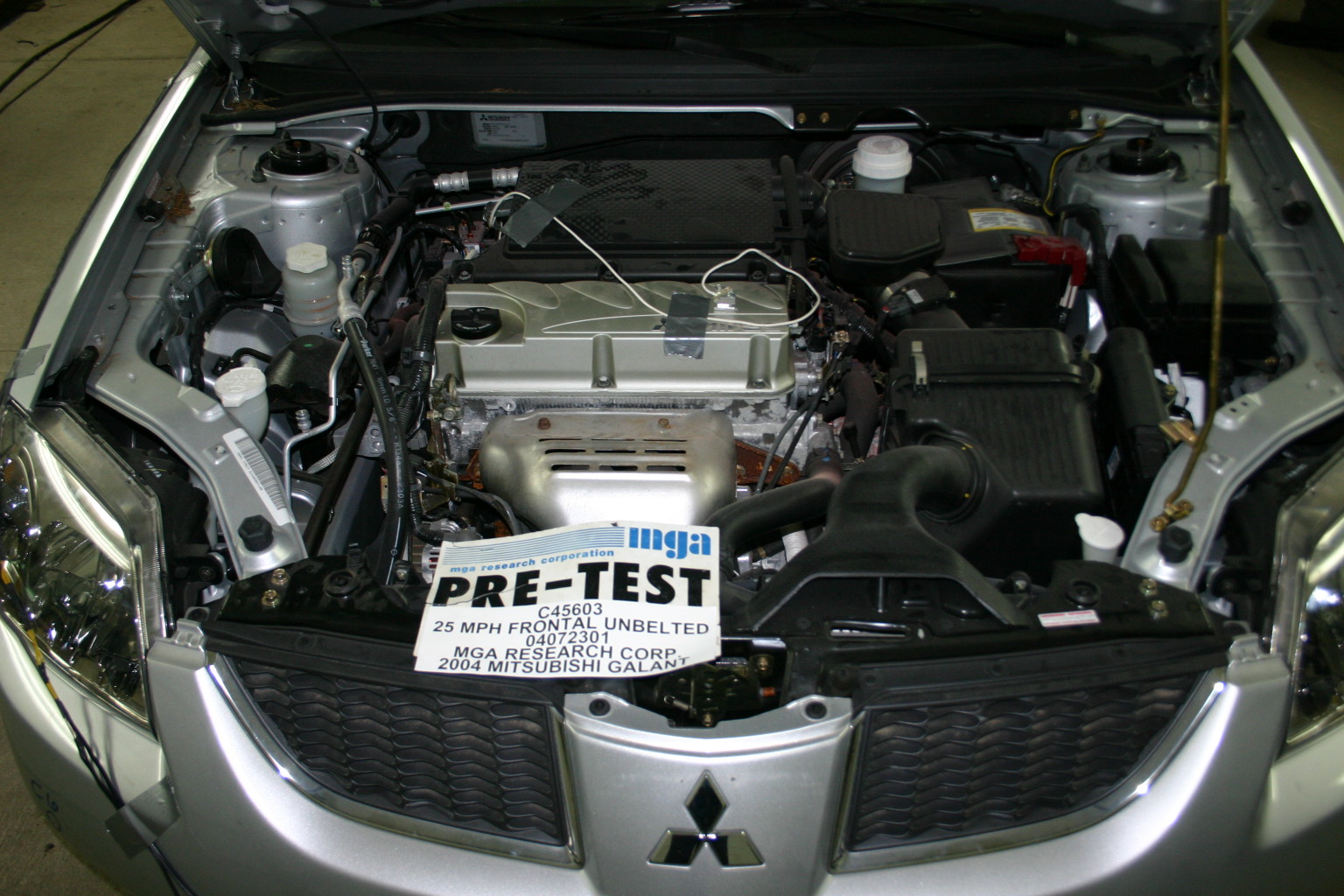 2004 MITSUBISHI GALANT crash image 17