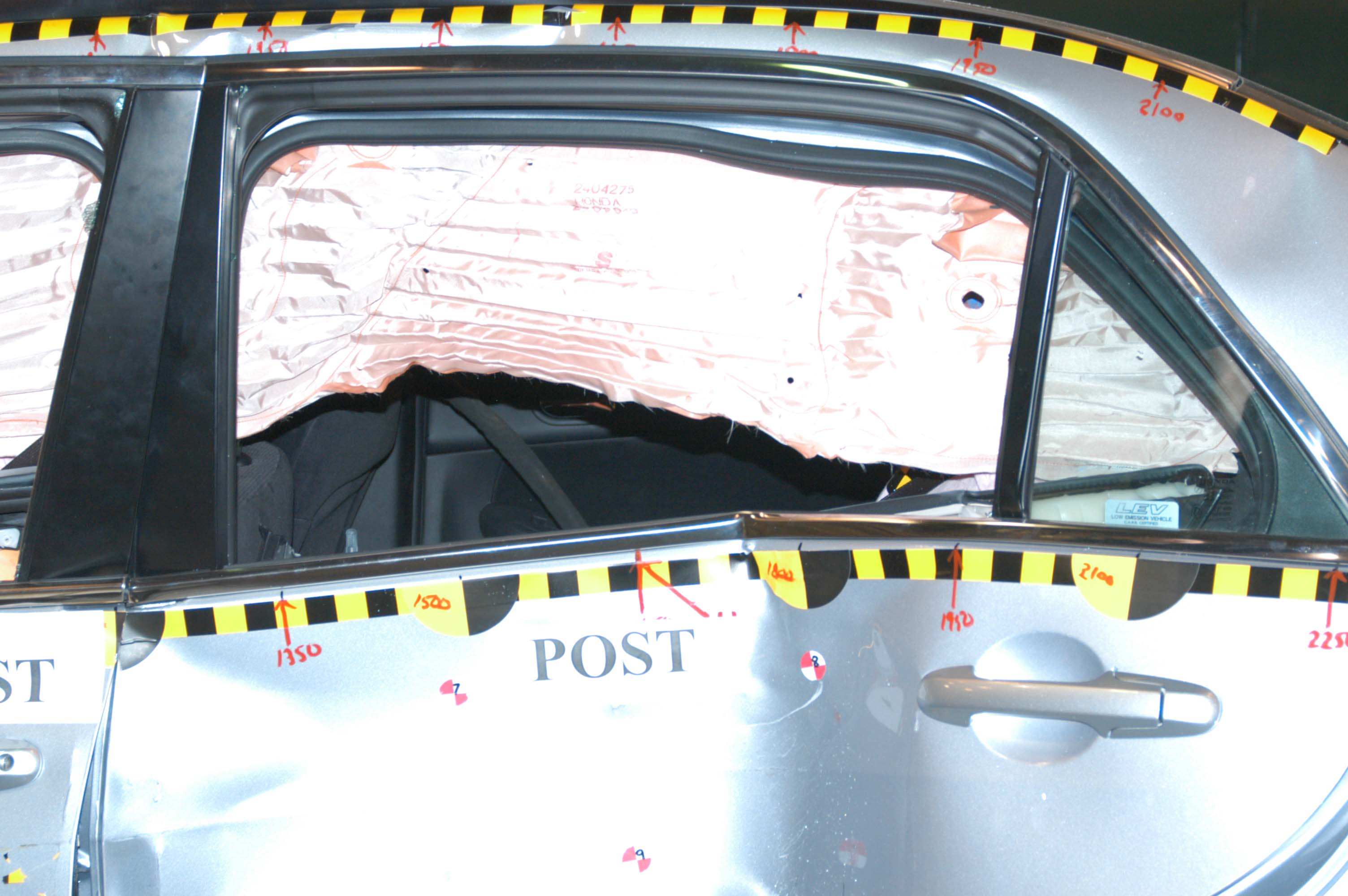 2005 HONDA ACCORD crash image 18
