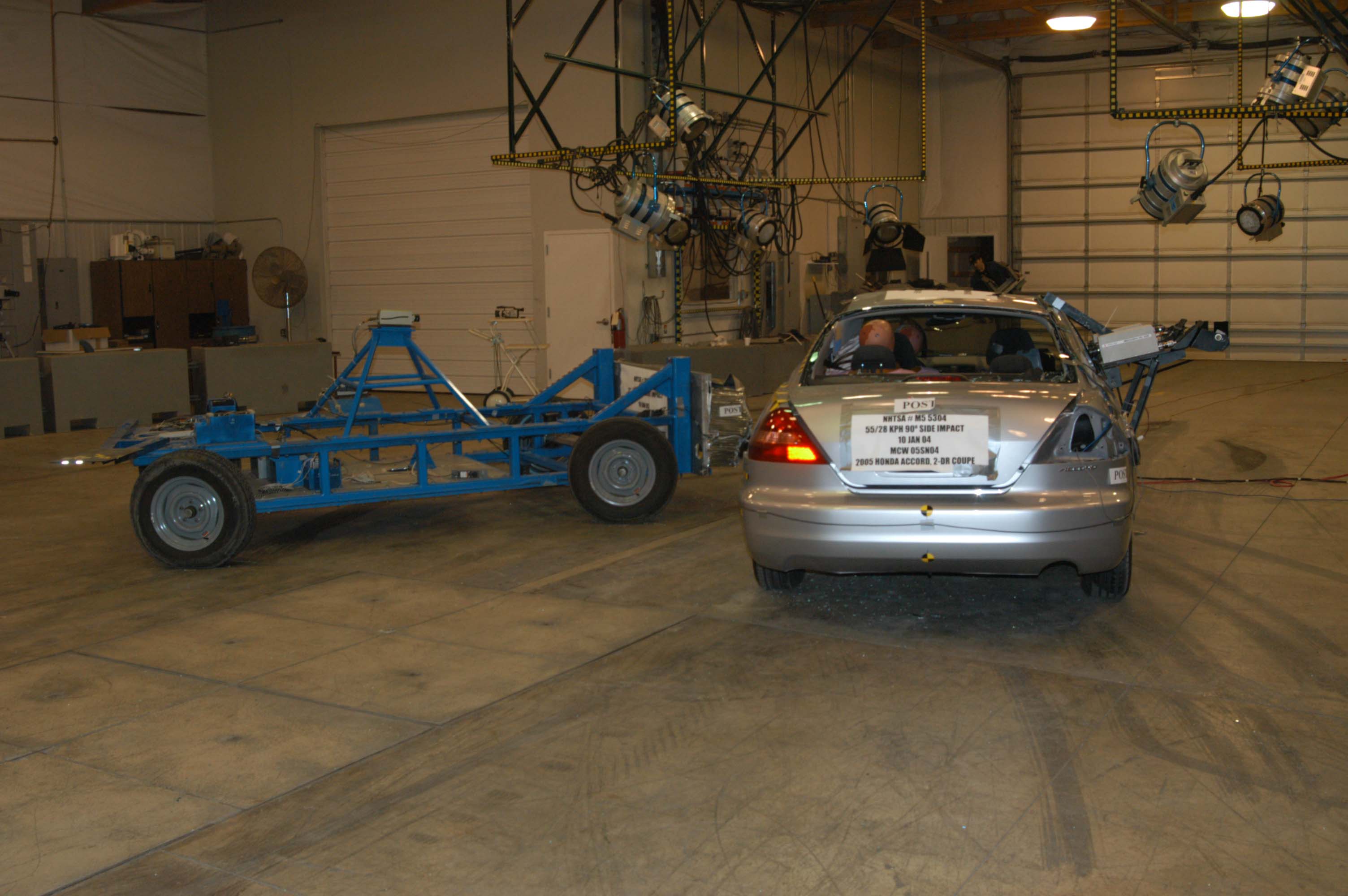 2005 HONDA ACCORD crash image 4