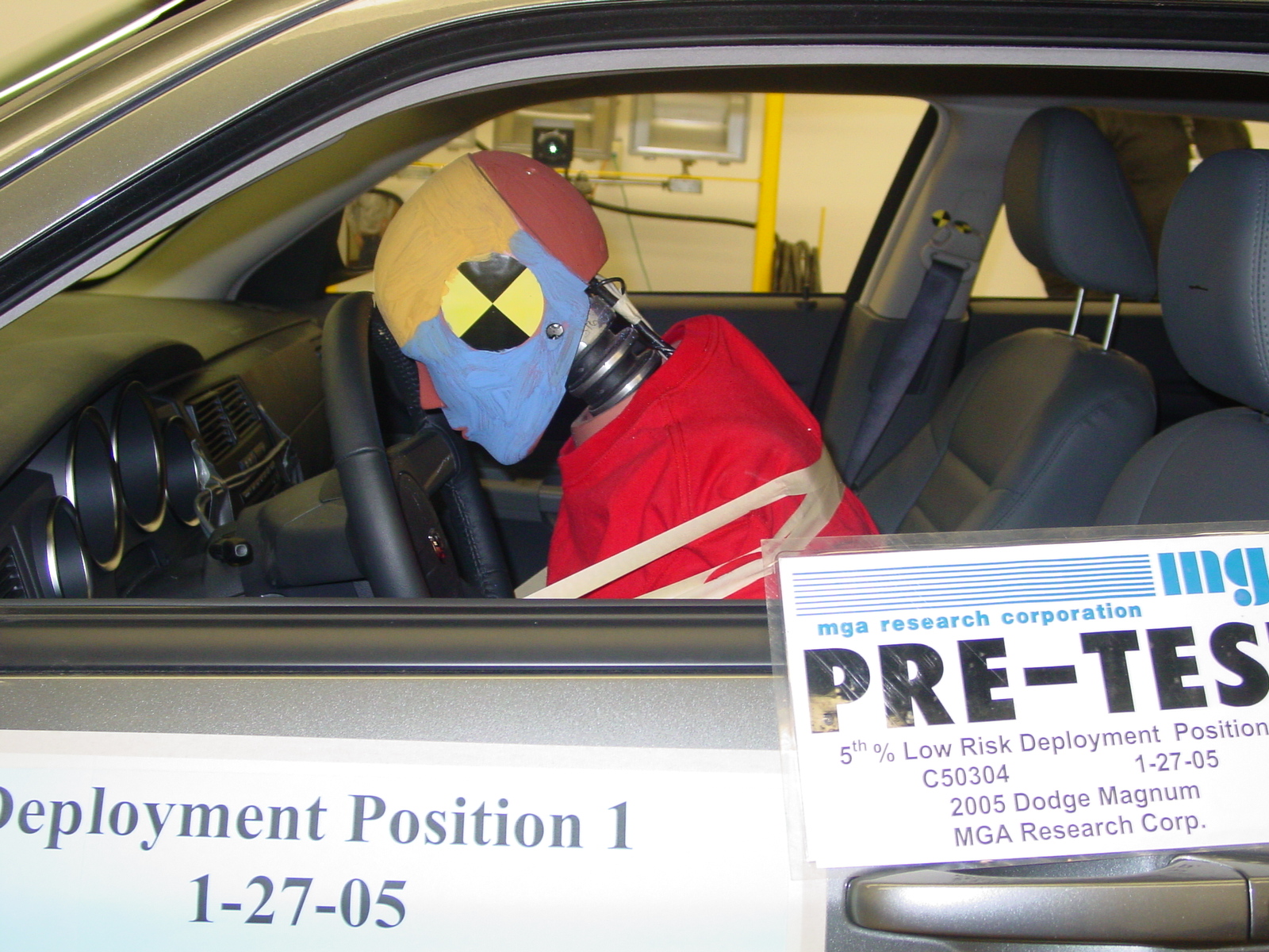 2005 DODGE MAGNUM crash image