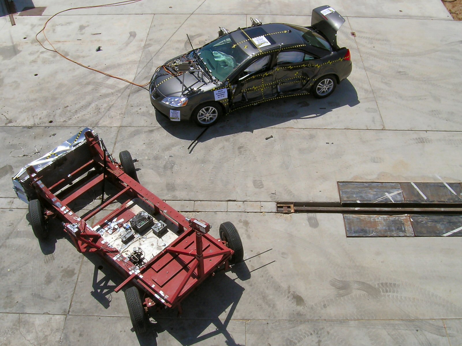 2005 PONTIAC G6 crash image 22