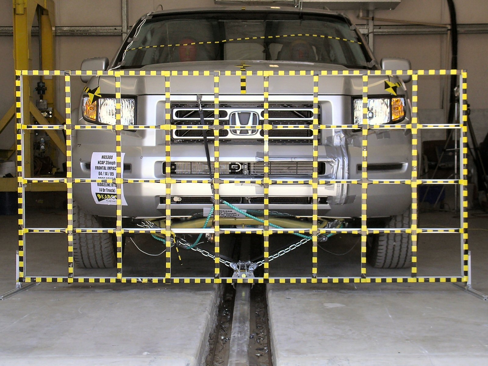 2006 HONDA RIDGELINE crash image