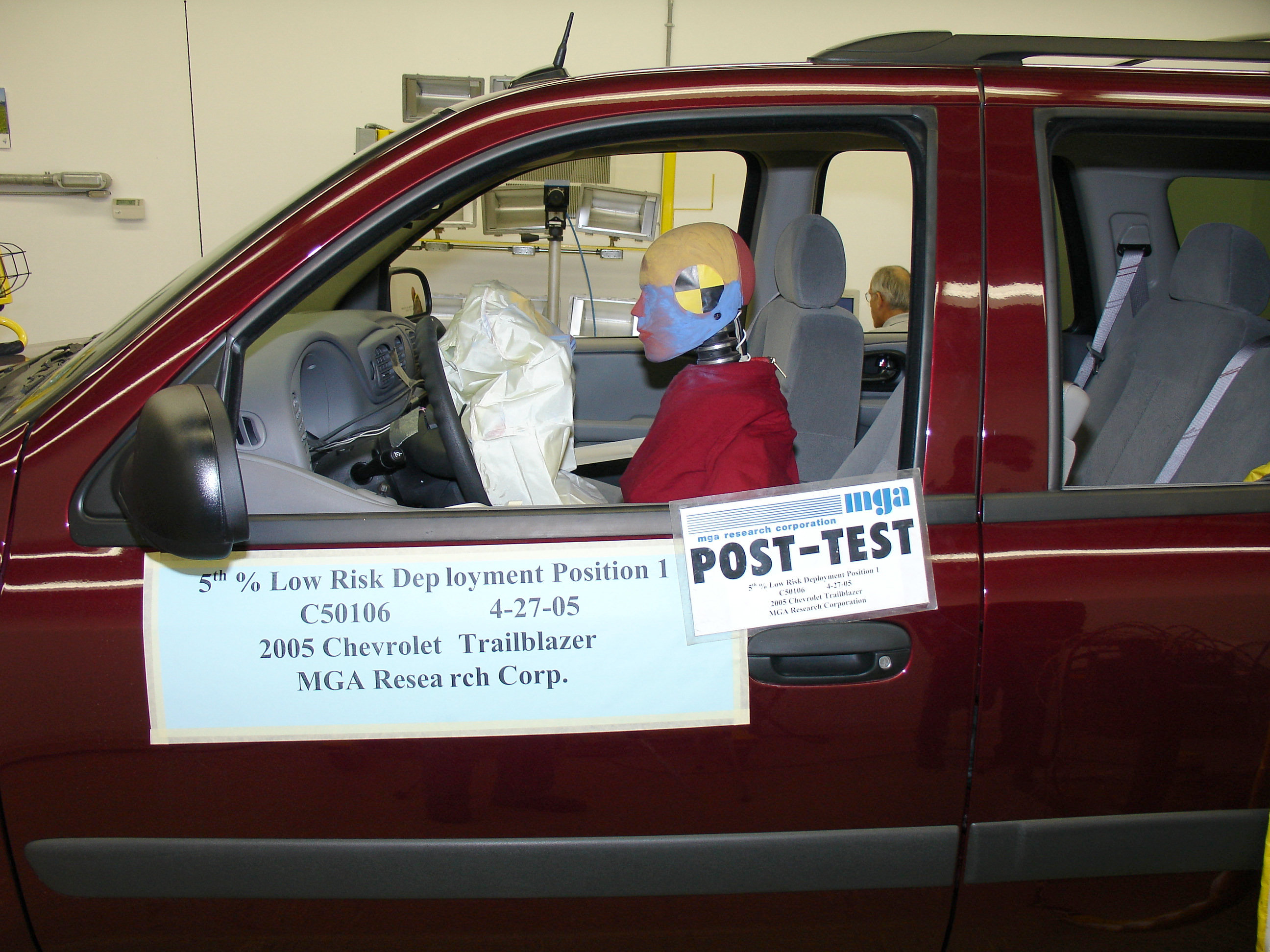 2005 CHEVROLET TRAILBLAZER crash image