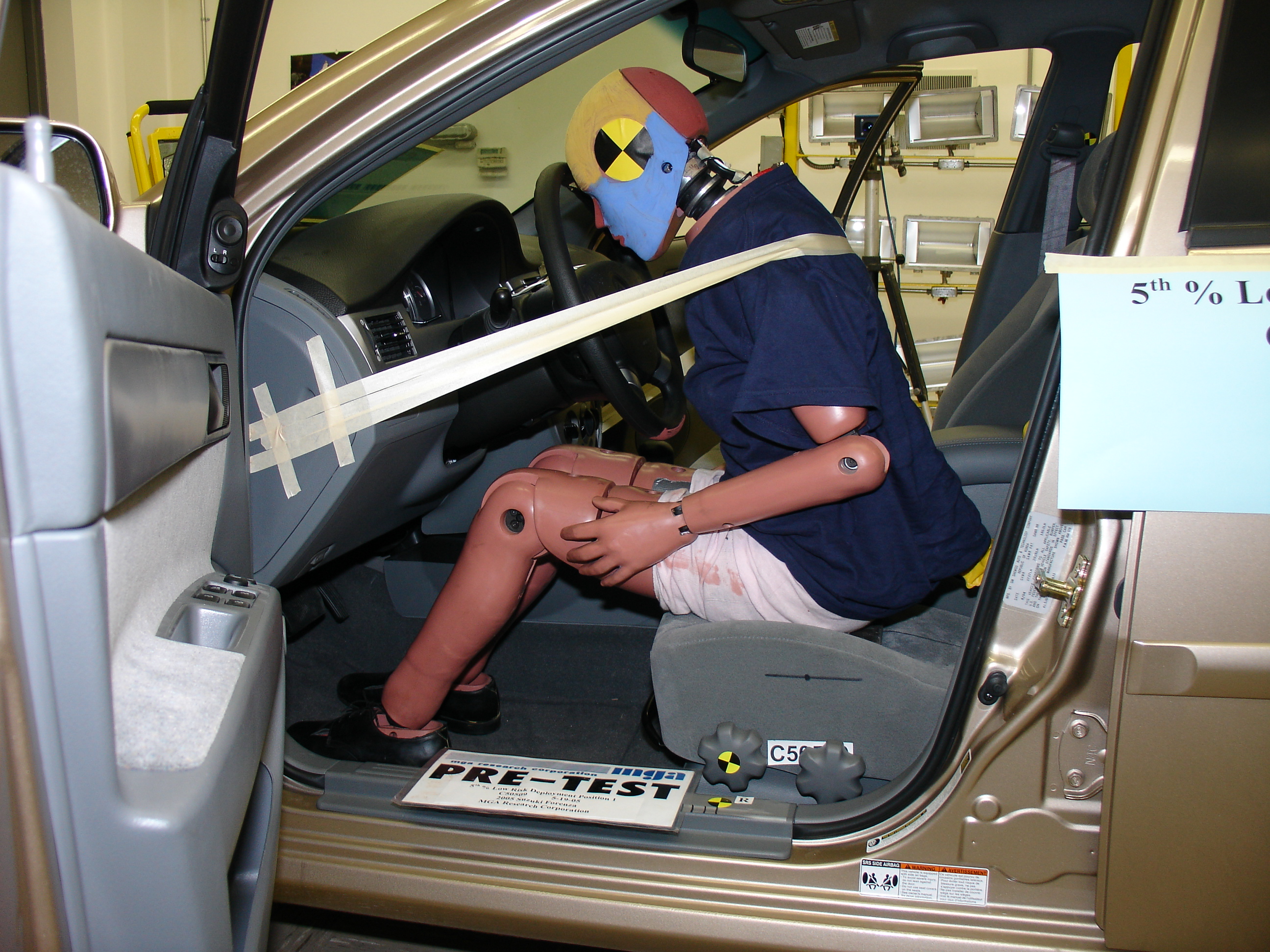 2005 SUZUKI FORENZA crash image