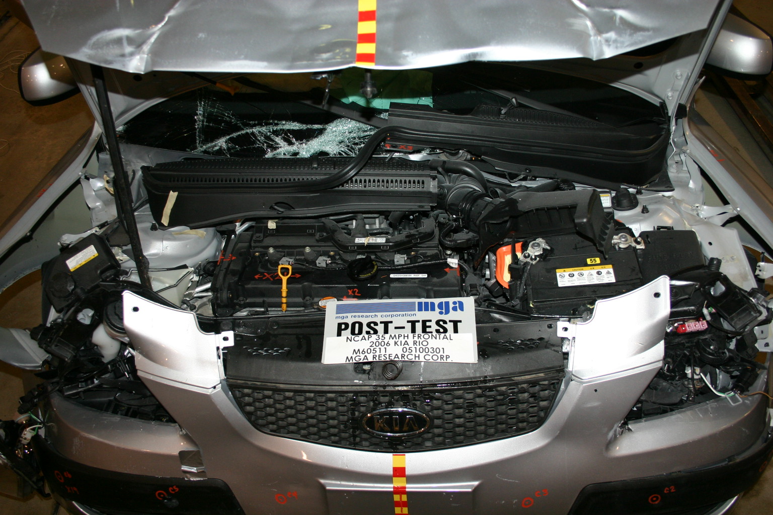2006 KIA RIO crash image 23