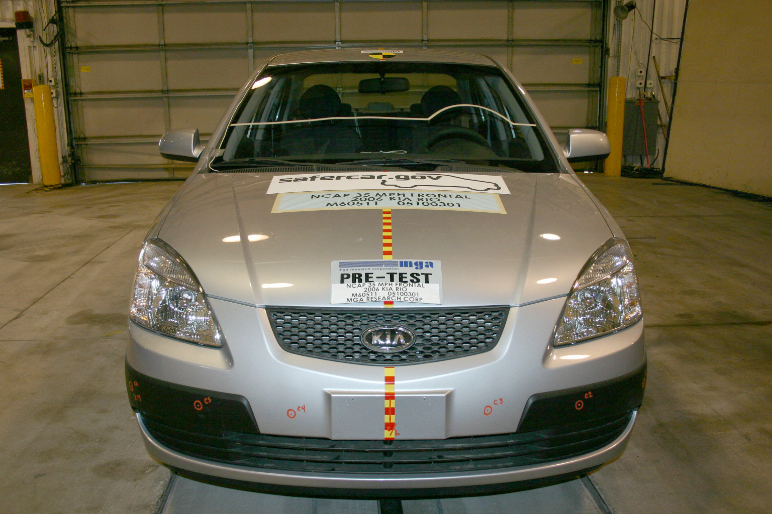 2006 KIA RIO crash image 6