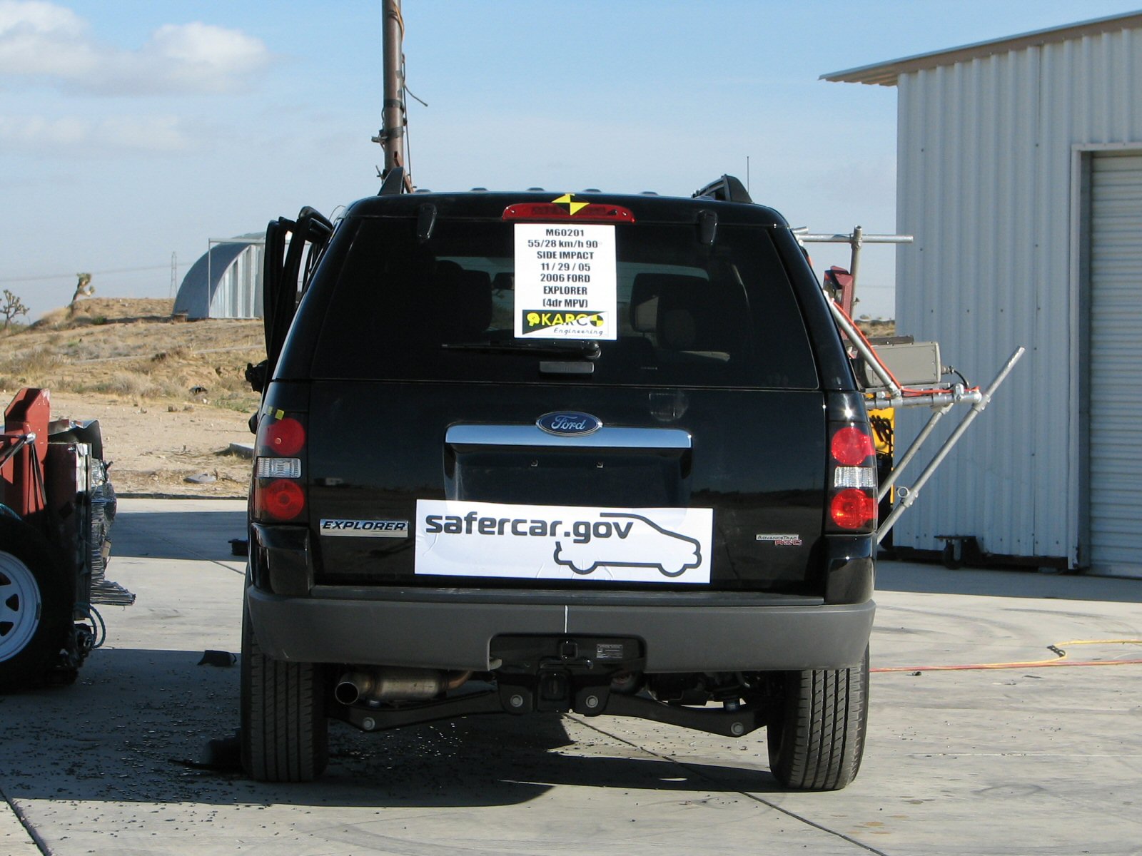 2006 FORD EXPLORER crash image 14