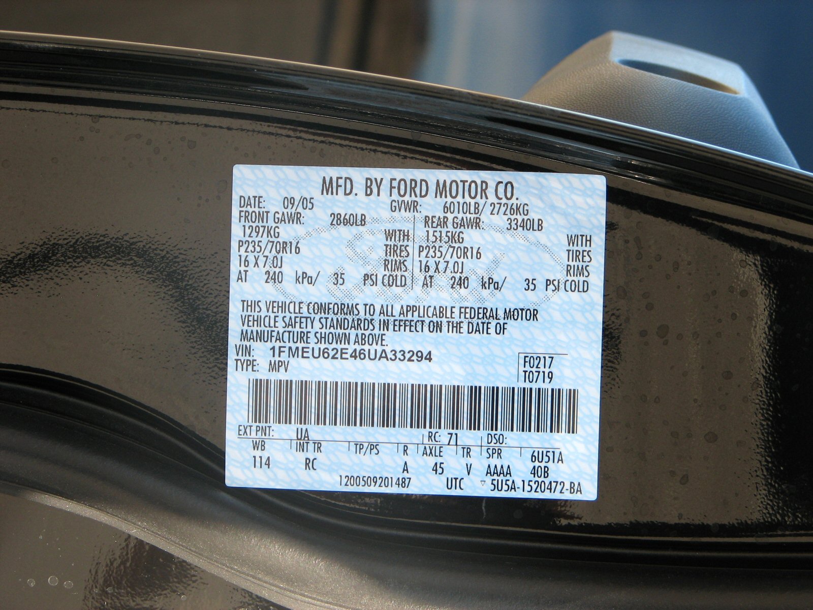 2006 FORD EXPLORER crash image 2
