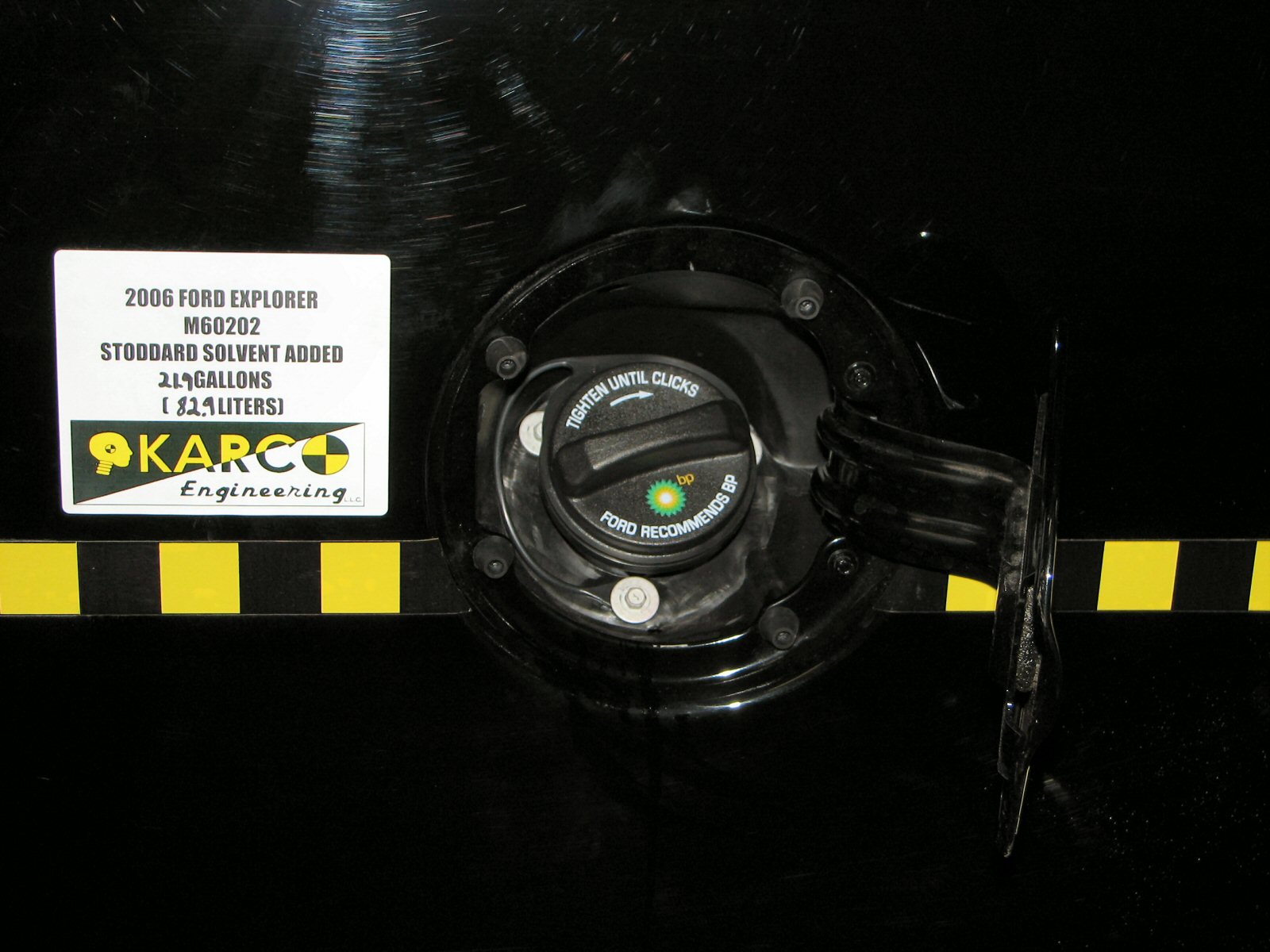 2006 FORD EXPLORER crash image 22