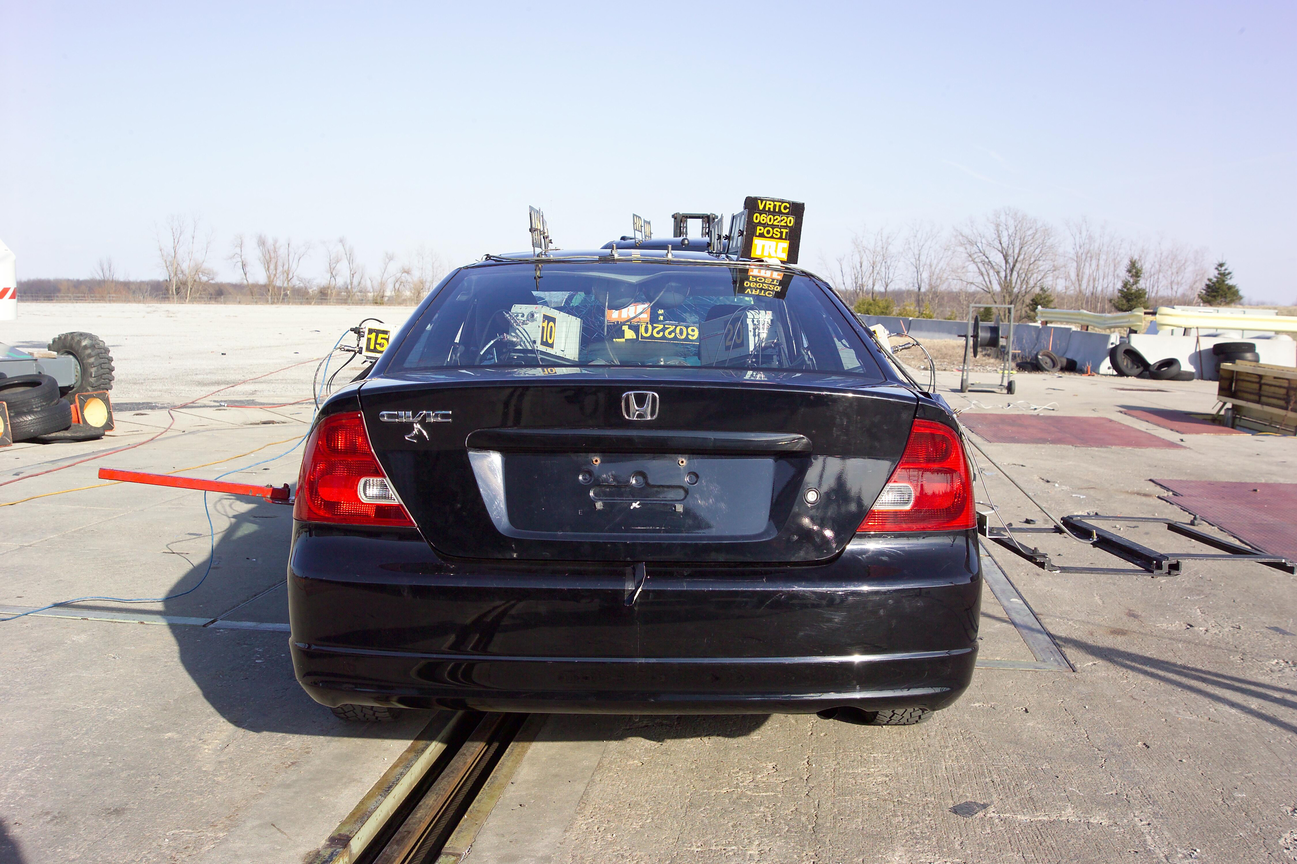 2005 CHRYSLER TOWN AND COUNTRY crash image 23