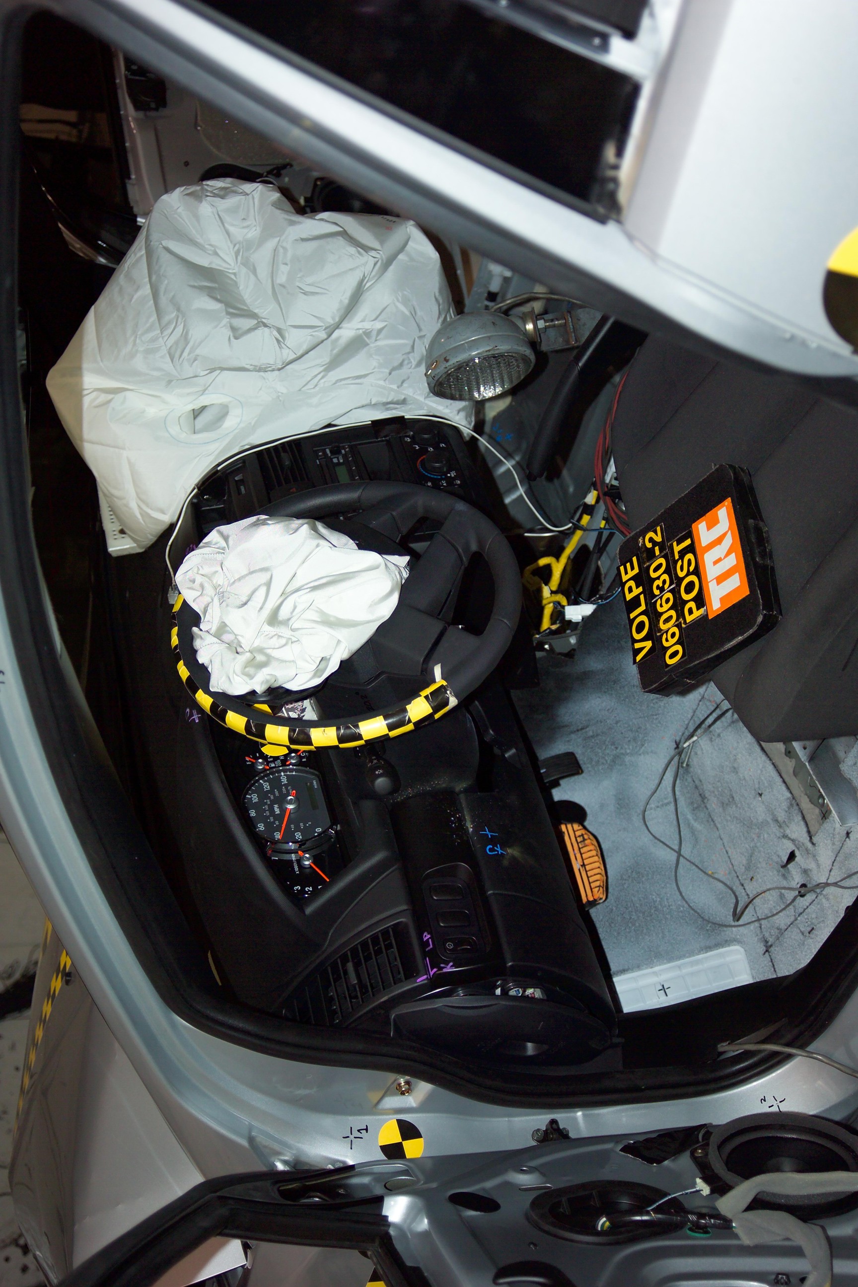 2006 MITSUBISHI GALANT crash image 4