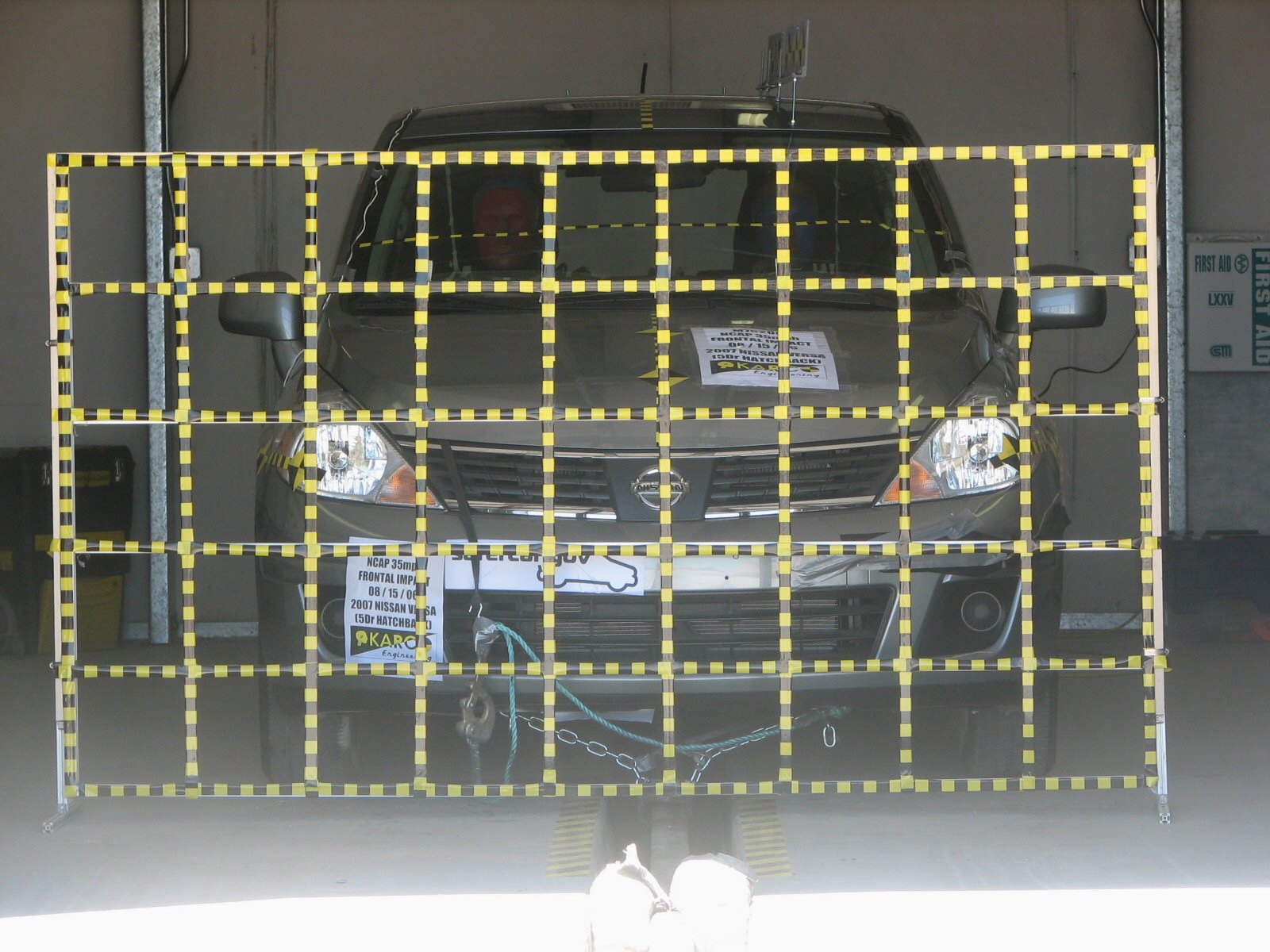 2007 NISSAN VERSA crash-test photo