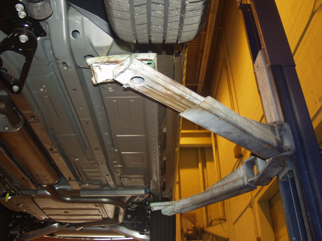 2007 SATURN AURA crash image 21