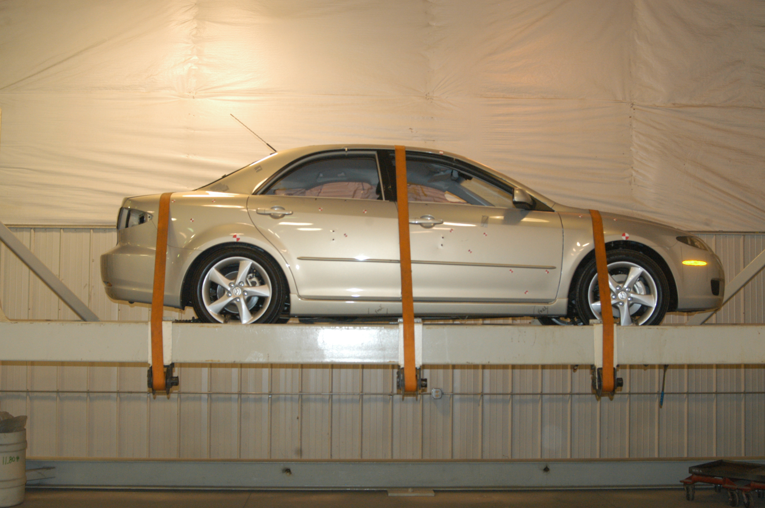 2007 MAZDA MAZDA6 crash-test photo