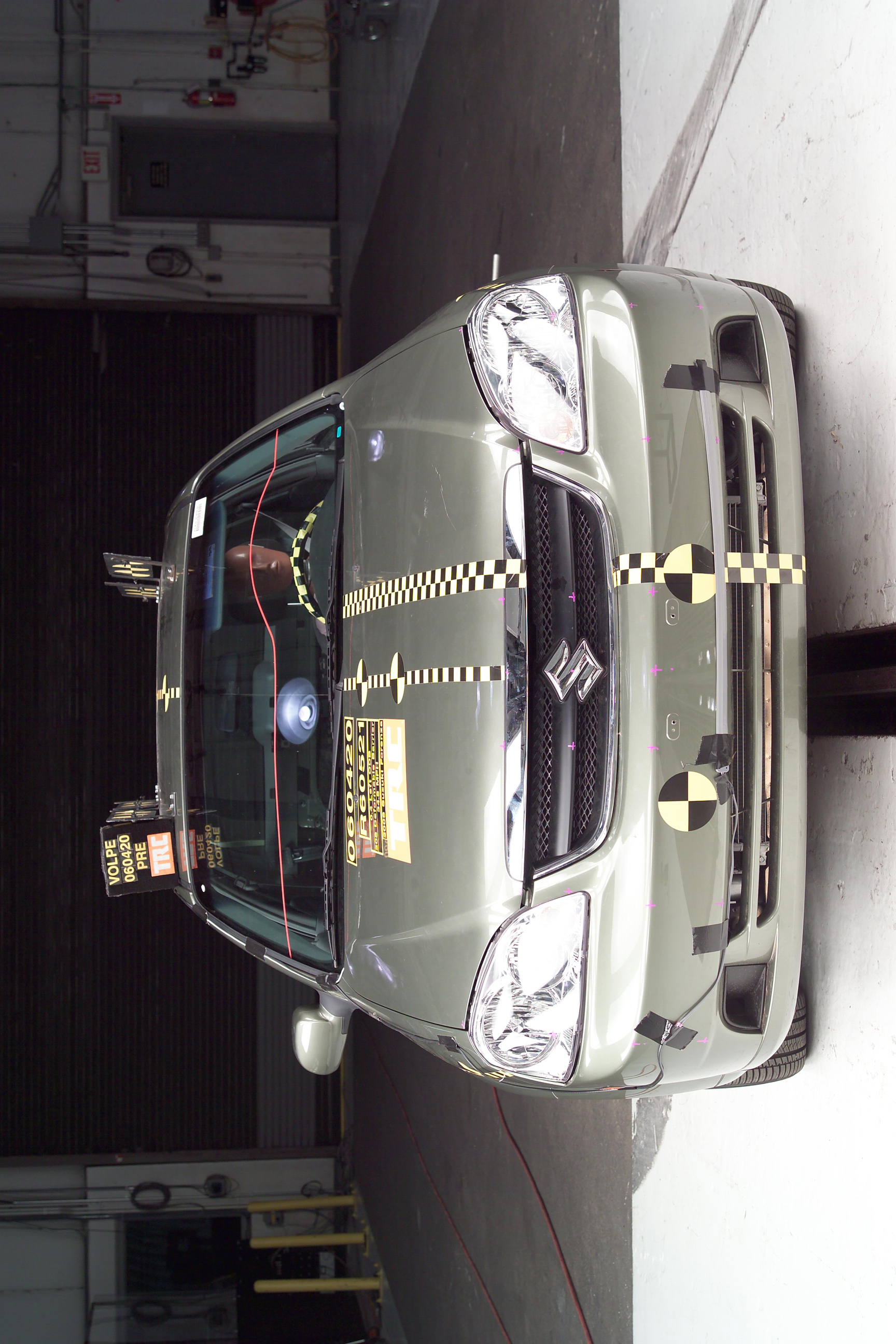 2006 SUZUKI FORENZA crash image