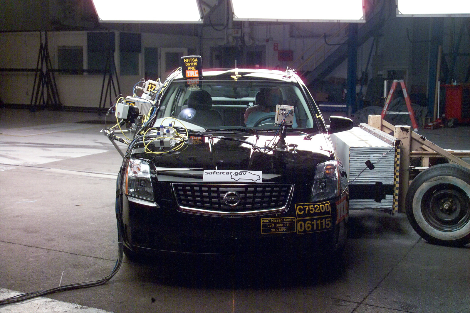 2007 NISSAN SENTRA crash image