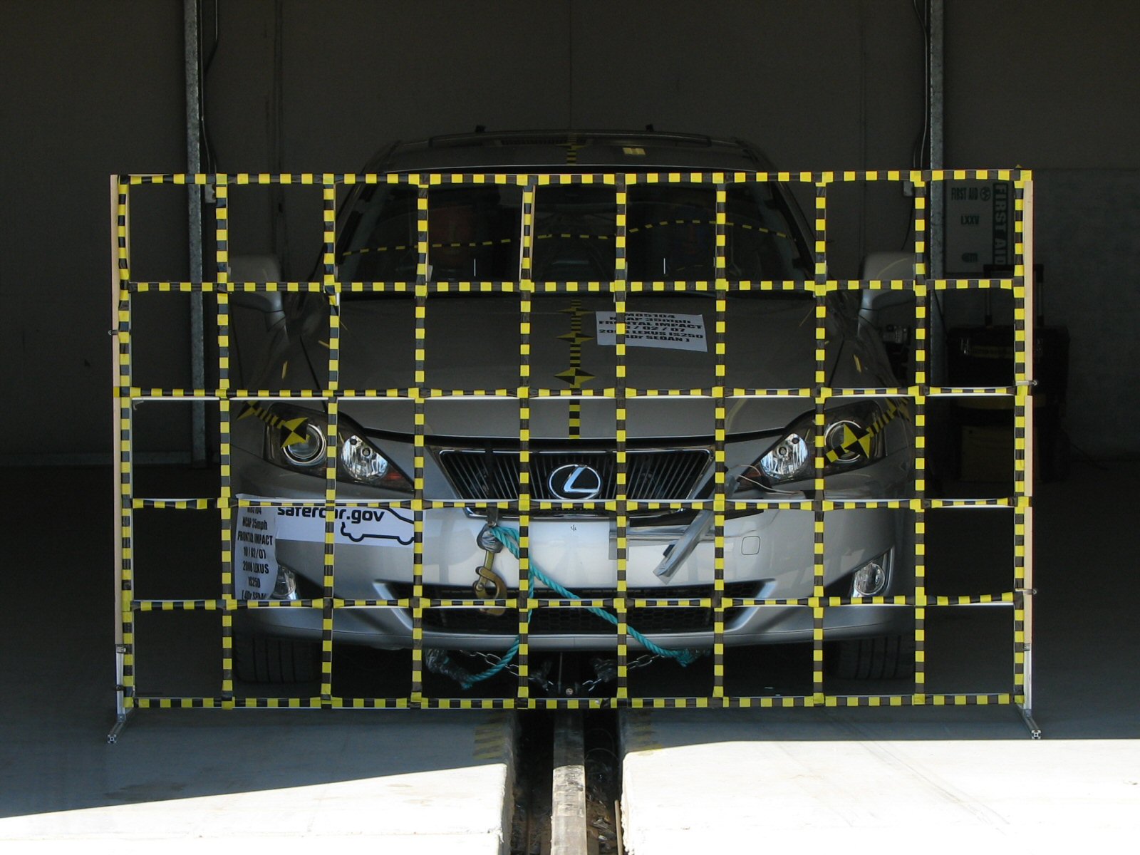2008 LEXUS IS250 crash image