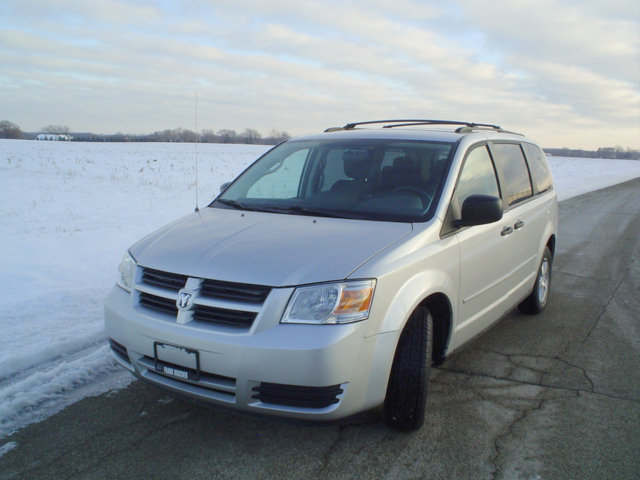 2008 DODGE GRAND CARAVAN crash image