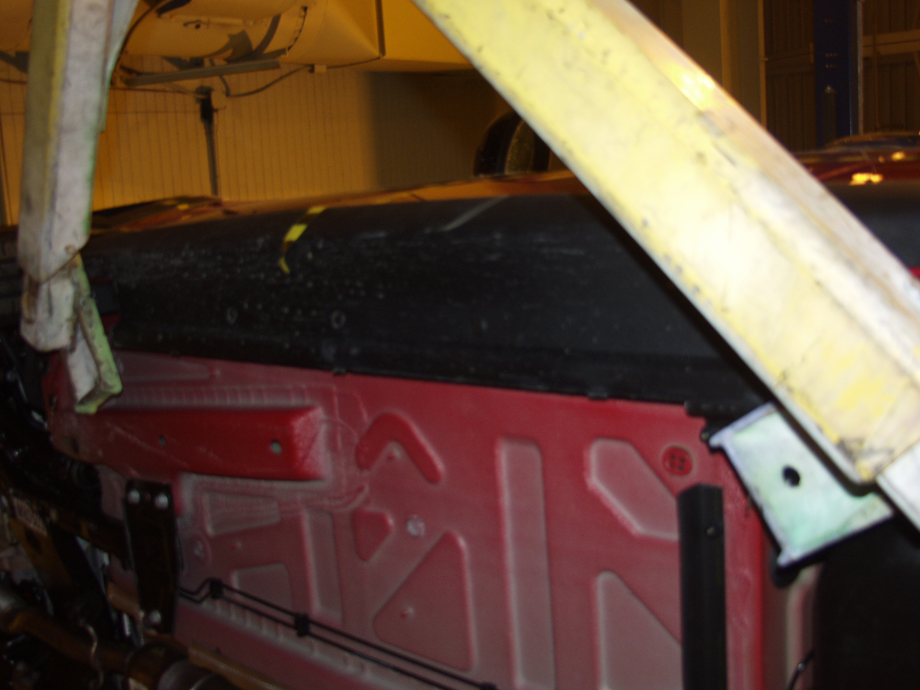 2008 MINI COOPER crash image 11
