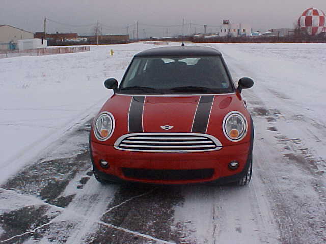 2008 MINI COOPER crash image 5