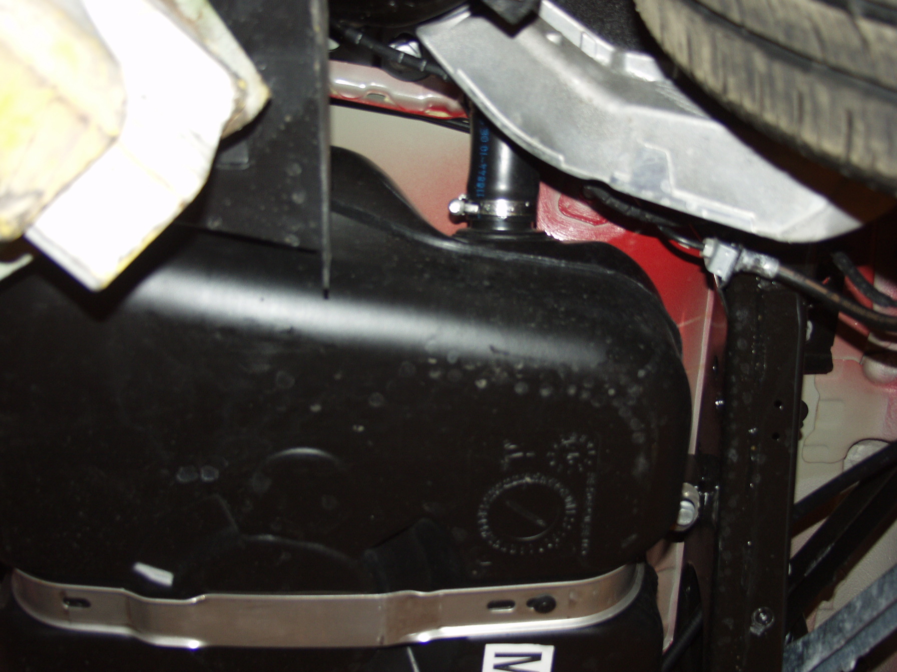 2008 MINI COOPER crash image 8